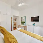 8 Minutes From Beach And Promenade